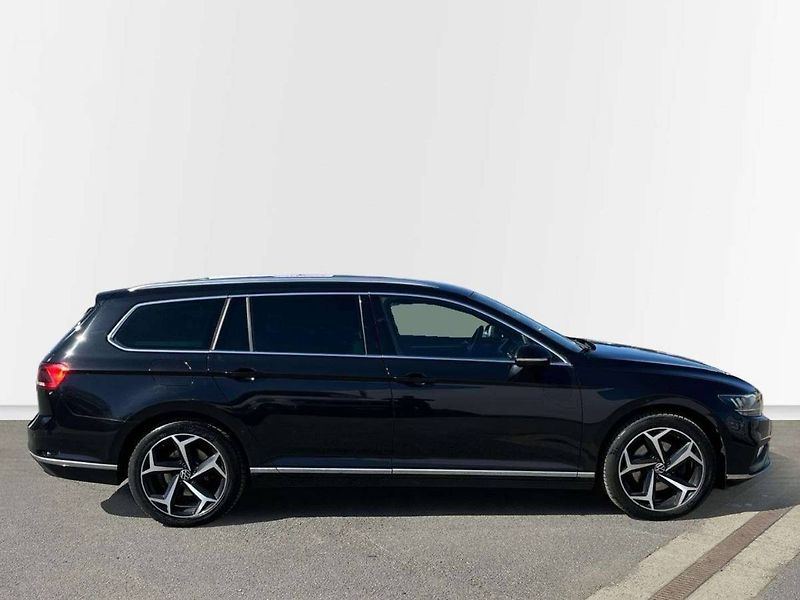 Volkswagen Passat (2022) 2.0 TDI 147kW BMT 4MOT DSG Ele - fotka 8 z 20