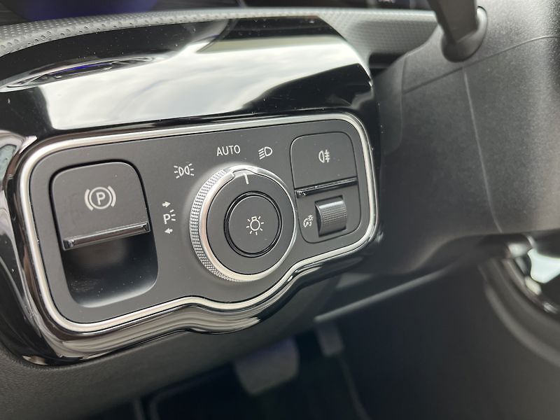 Mercedes-Benz CLA Třída 250 e kupé - fotka 12 z 18