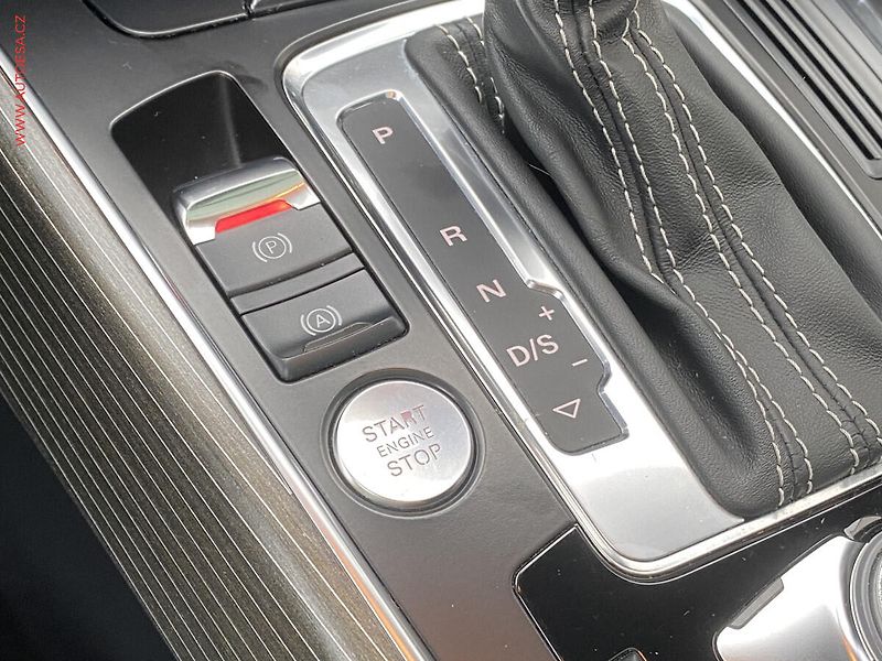 Audi Q5 (2013) 3.0 TDi Quattro, AT, navi - fotka 16 z 23