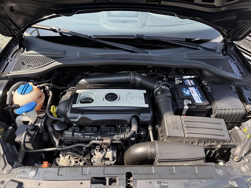 Škoda Yeti 1.8 TSI 4x4 ELEGANCE - fotka 13 z 13