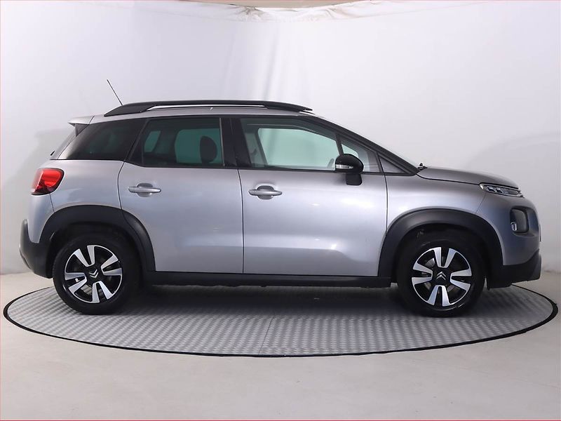 Citroën C3 Aircross (2019) 1.2 PureTech, Automat, Navi - fotka 6 z 23