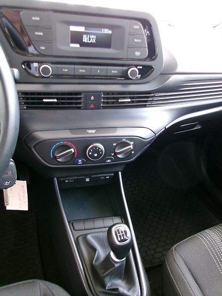 Hyundai Bayon (2023) 1.2i 62kW Comfort Club - fotka 15 z 21