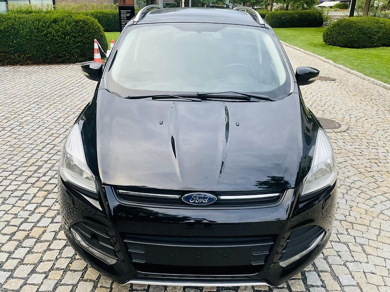 Ford Kuga 2.0TDCi 4x4 MAN TAŽNÉ VÝHŘEV - fotka 6 z 44