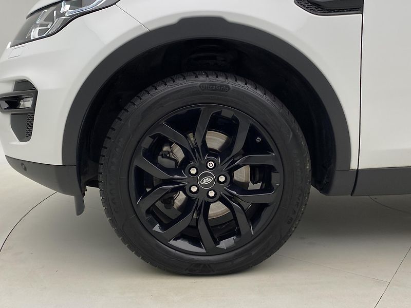 Land Rover Discovery Sport TD4 HSE AWD AUT CZ REZERVACE - fotka 35 z 42