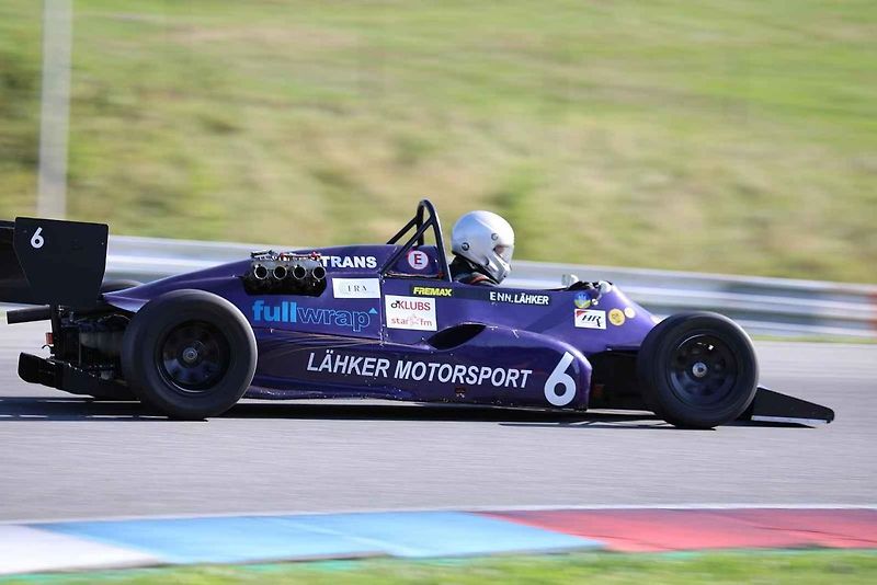 Druhý zářijový víkend patřil na Automotodromu Brno tradiční události Masaryk Racing Days.