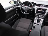 Volkswagen Passat (2018) 2.0 TDI, Automat, Navi - náhled 7