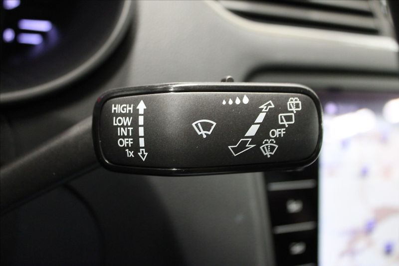 Škoda Octavia 2,0 TDI RS DSG 4x4 virtual pan - fotka 17 z 33
