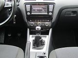 Škoda Octavia (2017) 1.6 TDI 81kW 6kv. - náhled 17