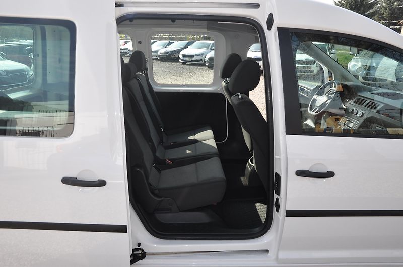 Volkswagen Caddy 1.2TSi 62kW 5.míst - fotka 7 z 16
