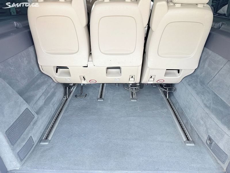 Mercedes-Benz Viano 3.0 CDi Extra Long - fotka 39 z 41