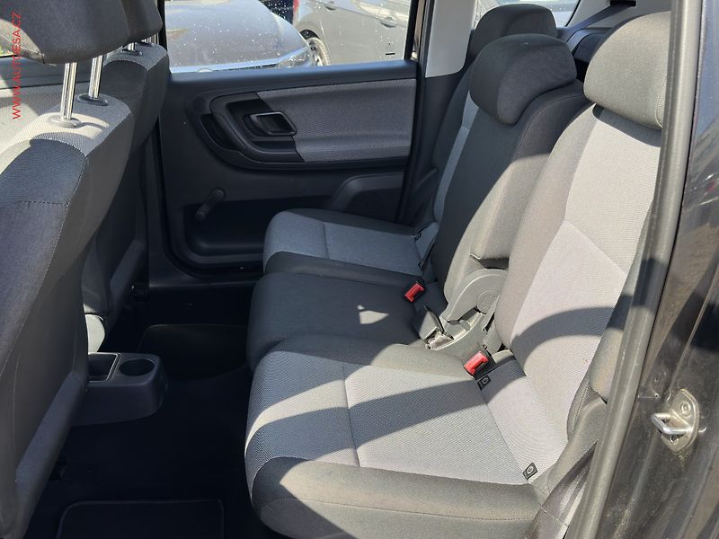 Škoda Roomster (2013) 1.2TSi, AC, STK4/28 - fotka 10 z 16