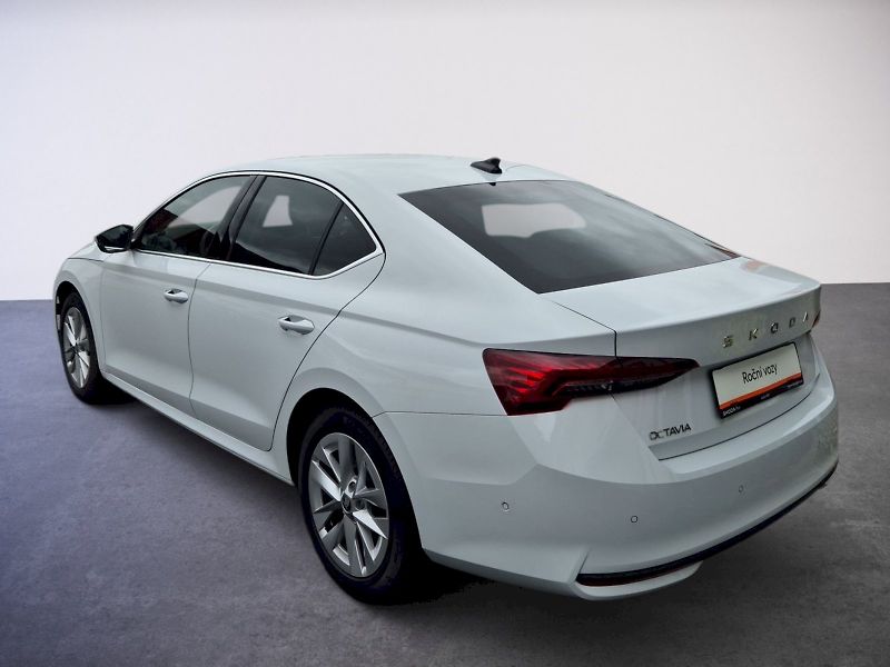 Škoda Octavia (2025) Top Selection 1.5TSi 110kW 6°m - fotka 8 z 30