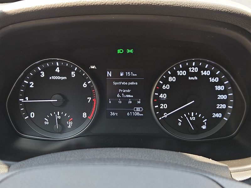 Hyundai i30 1,5 T-GDi 118kW,Smart,ČR,1.maj - fotka 21 z 35