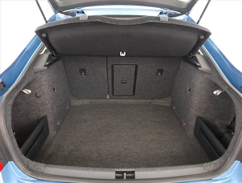 Škoda Octavia (2013) Ambition 1.6 TDI, Tempomat - fotka 18 z 19