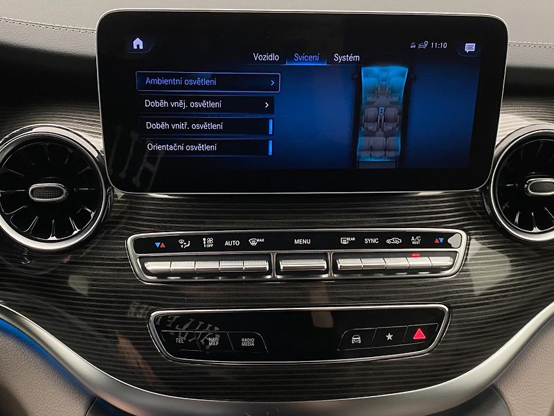 Mercedes-Benz Třídy V V300d 4MATIC AMG, AIRMATIC, CZ - fotka 49 z 58