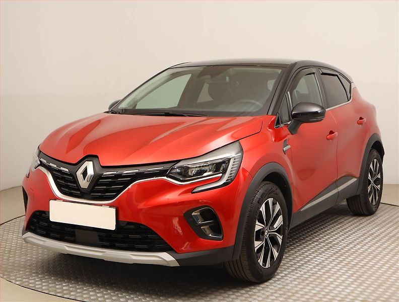 Renault Captur (2023) Intens 1.3 TCe - fotka 2 z 16