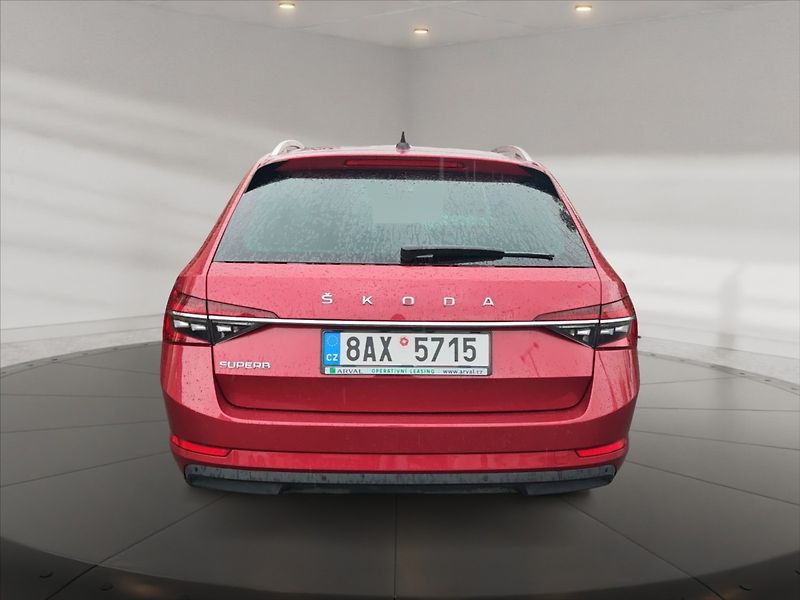 Škoda Superb 2,0 TDI 147 Style DSG - fotka 5 z 11