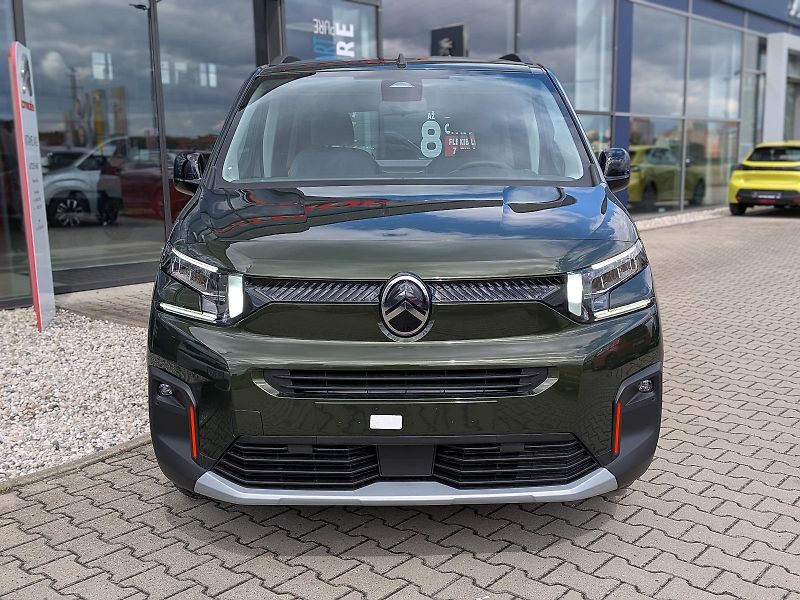 Citroën Berlingo (2026) MAX Diesel 130k Manual - fotka 3 z 12