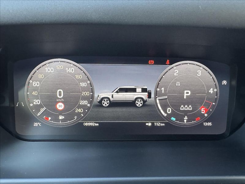 Land Rover Defender 3,0 110 D250 X-Dynamic SE ČR D - fotka 17 z 31