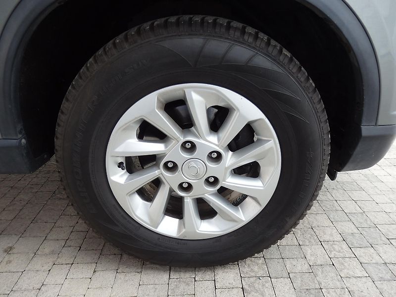SsangYong Rexton 2.2 D 133 kW 4WD NAVIGACE - fotka 18 z 21