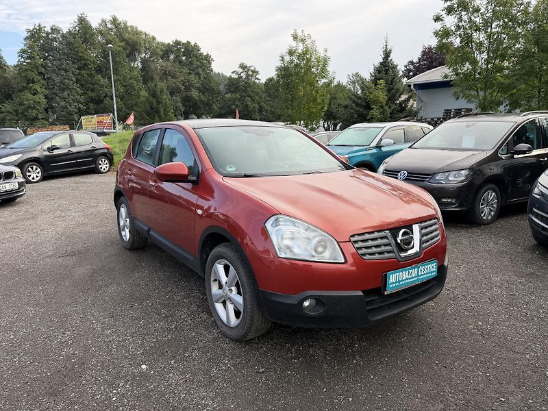 Nissan Qashqai 2.0 DCI 110 kw 4x4 AUTOMAT - fotka 4 z 22