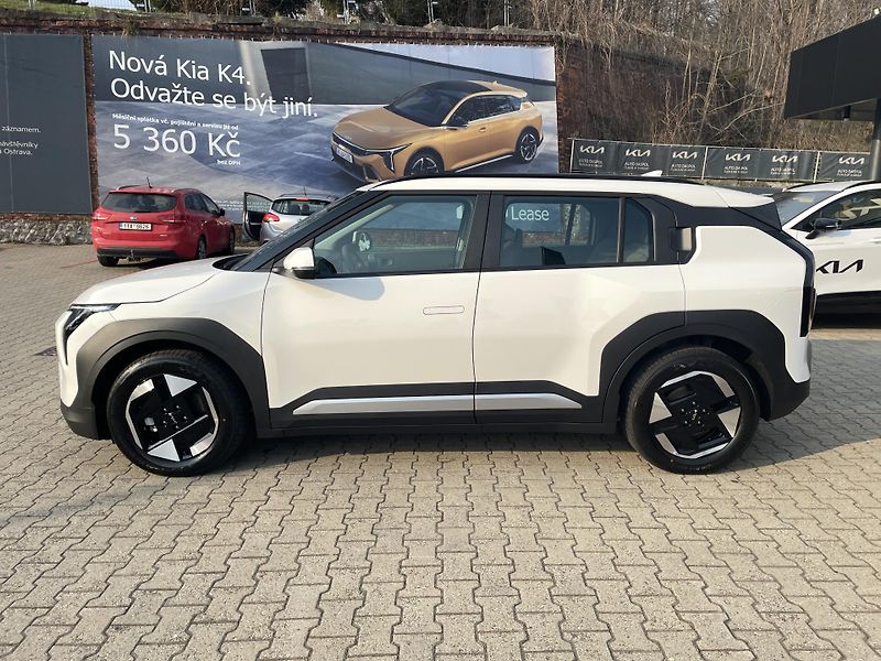 Kia EV3 (2025) AIR 150kW + 58 KWh - fotka 6 z 32