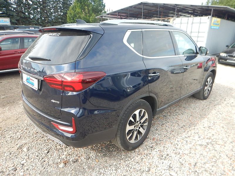 SsangYong Rexton 2.2 E-XDi PREMIUM 4WD, AUTOMAT - fotka 6 z 31