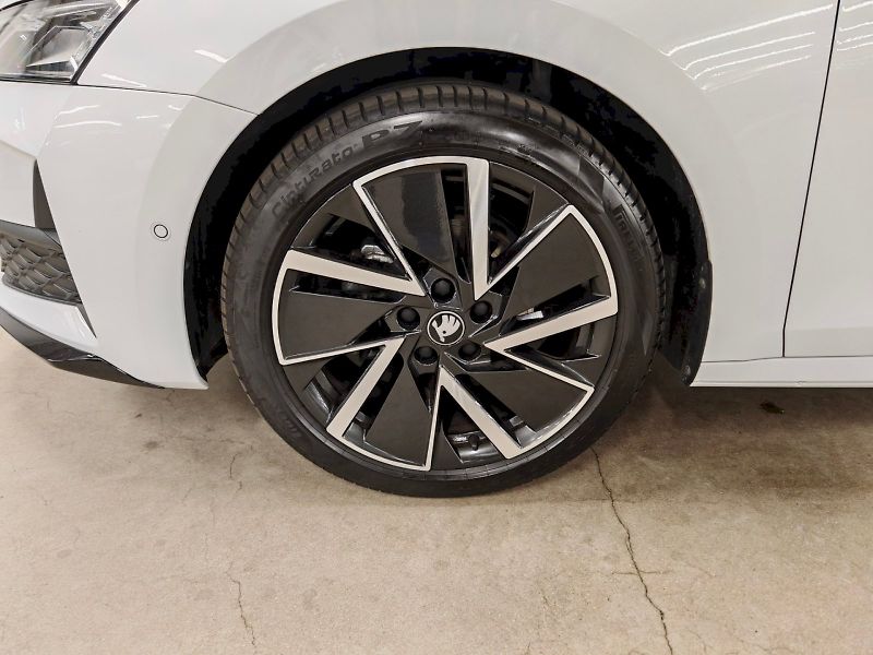 Škoda Octavia (2025) Combi 1.5 TSI 110 kW DSG Sport - fotka 33 z 33