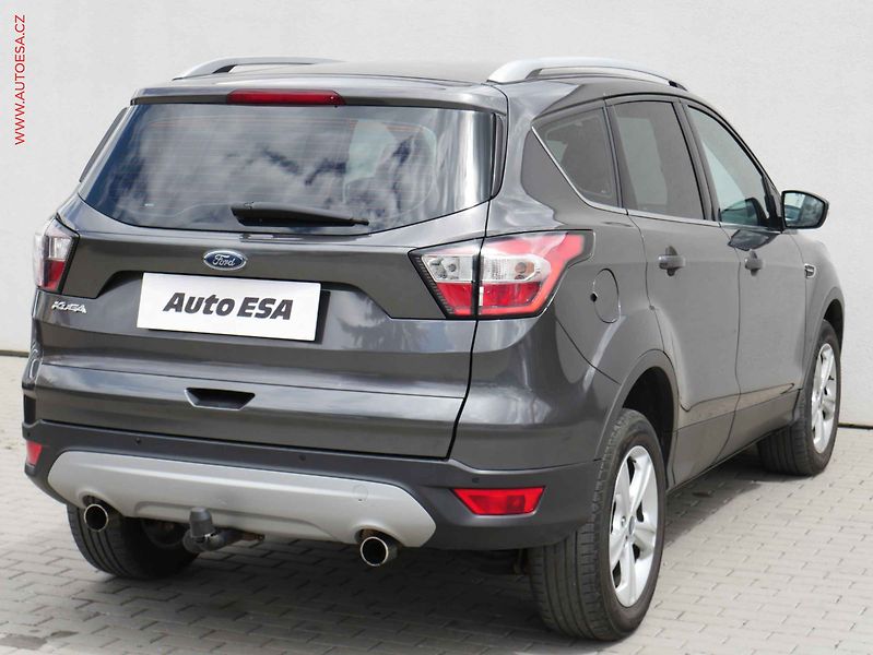Ford Kuga (2019) 1.5TDCi, servis.kniha - fotka 4 z 19