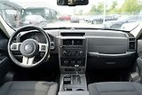 Jeep Cherokee 2.8 CRD L/automat/tažné/klima/ - náhled 23