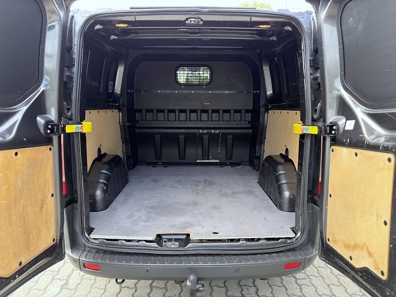 Ford Transit Custom 2.0 TDCi 96 kW 6 míst - fotka 7 z 20