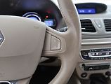 Renault Fluence (2014) Privilege 1.6 16V, Tempomat - náhled 16