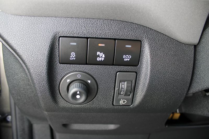 Citroën Berlingo 1,6 HDI Multispace Automat - fotka 17 z 21