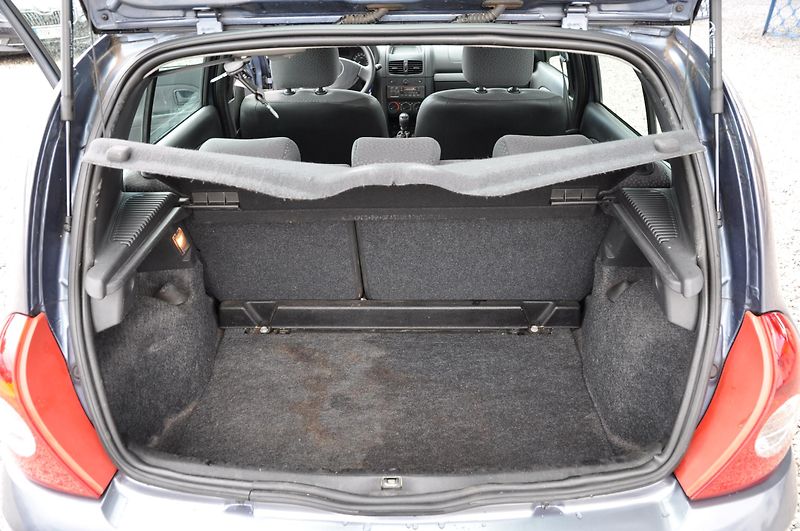 Renault Clio 1.2i 43kW 5dv. KLIMA - fotka 8 z 10