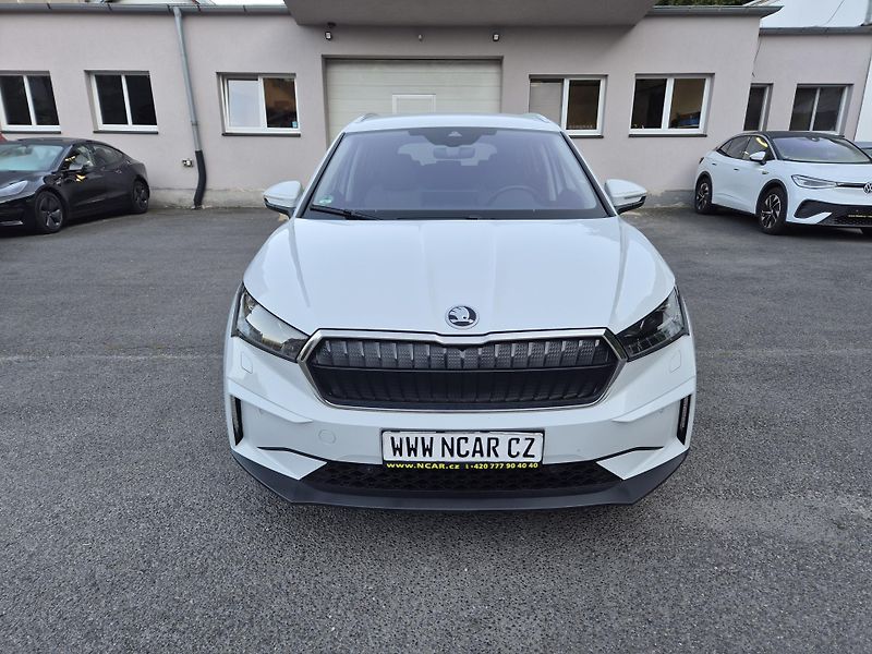 Škoda Enyaq 150kw, iV80 19ALU SOH 97% - fotka 9 z 46