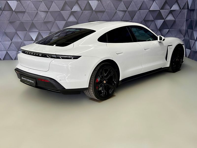Porsche Taycan 4S PERFORMANCE, VZDUCH, BOSE - fotka 6 z 29