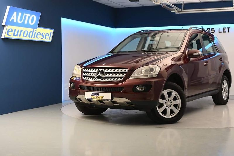 Mercedes-Benz Třídy M (2008) 3.0 4MATIC 7G-TRONIC XENON Vzd - fotka 3 z 33