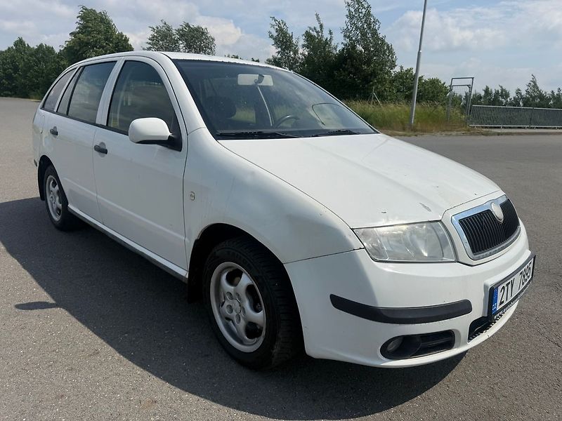 Škoda Fabia 1,4 TDI 51kW KLIMATIZACE TAŽNÉ - fotka 7 z 17