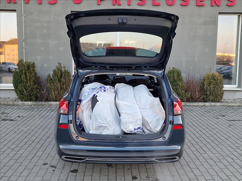 Hyundai i30 1.6CRDi Comfort,ČR,1.Majitel - fotka 38 z 50