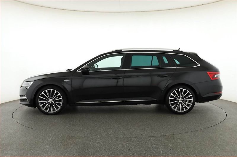 Škoda Superb (2020) Laurin&Klement 2.0 TDI, 4X4 - fotka 3 z 19