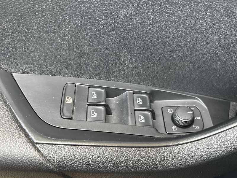 Škoda Karoq Sportline - fotka 21 z 27