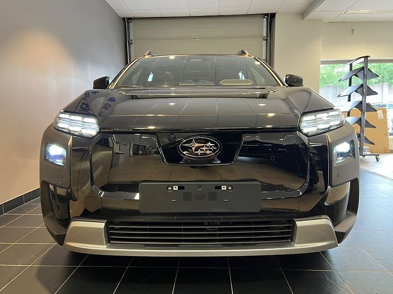 Subaru E-Outback 74.7 kWh AWD Touring H/K Pano - fotka 2 z 17