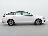Hyundai i30 1,6 CRDi 81kW Trikolor tažné - náhled 8