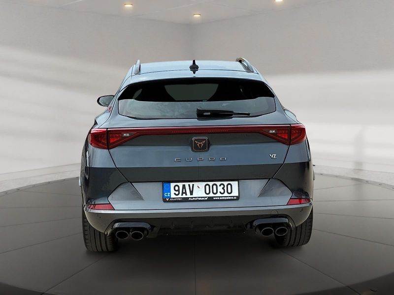 Cupra Formentor (2023) VZ 2.0TSI 228kW TAŽNÝ CZ DPH - fotka 5 z 11