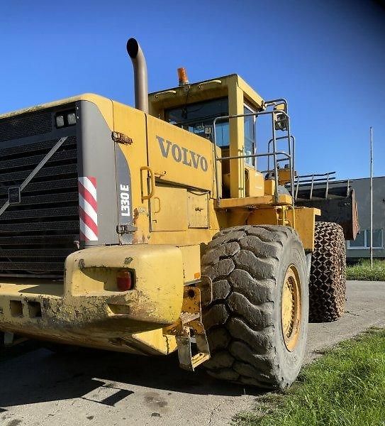 Volvo (2002) L330E nakladač 64.5t  - fotka 3 z 10