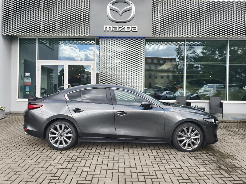 Mazda 3 (2026) 2.5i G140 EXCLUSIVE-LINE A/T - fotka 5 z 16