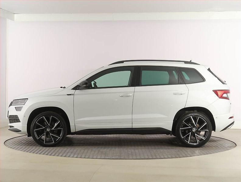 Škoda Karoq (2022) Sportline 2.0 TDI, digi klima - fotka 3 z 26