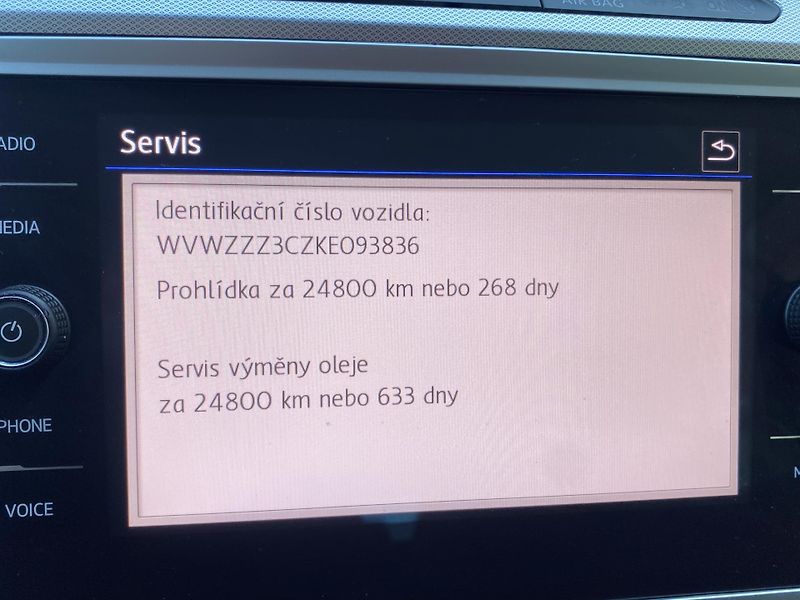 Volkswagen Passat (2019) 2,0 TDi Comfortline  - fotka 40 z 49