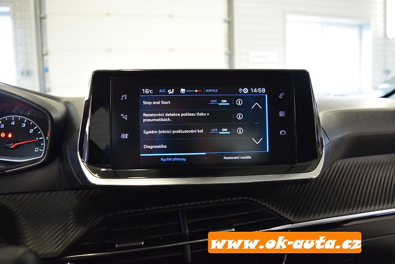 Peugeot 208 1.2 PT 35 000 KM 2023-DPH - fotka 37 z 48