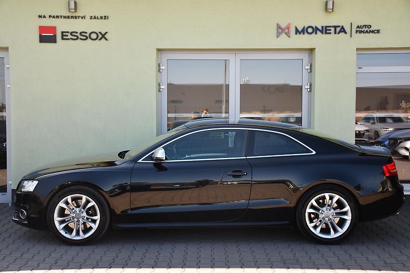 Audi S5 4.2FSI V8 MANUÁL QUATTRO - fotka 7 z 29